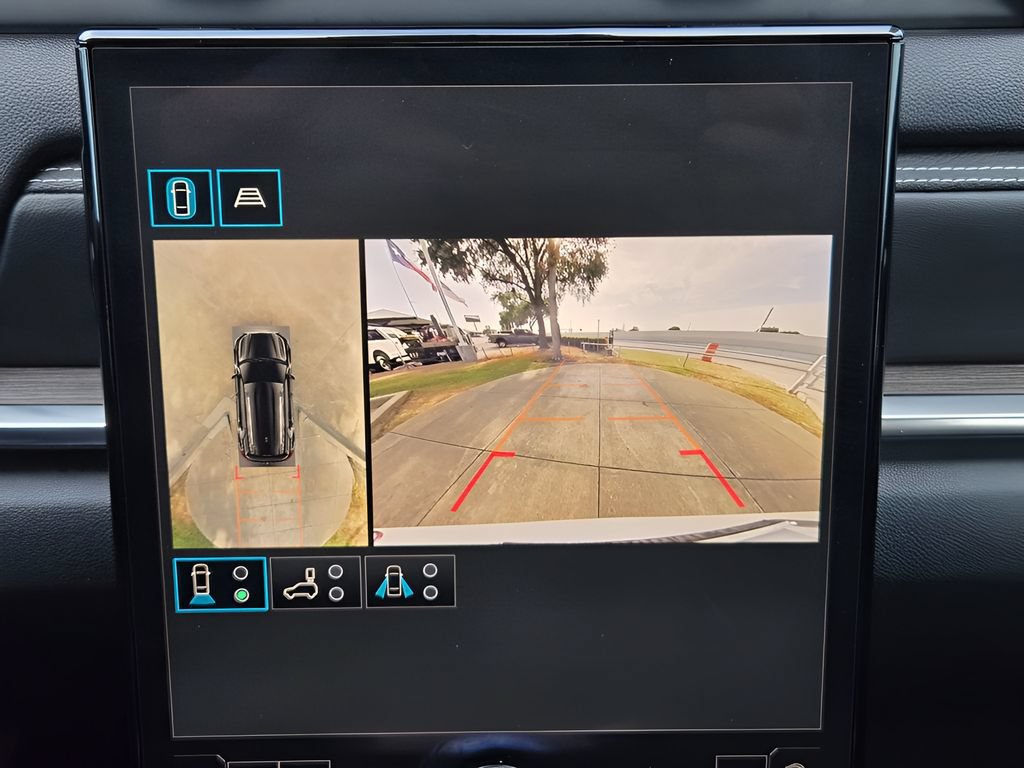 Used 2026 GMC Terrain Denali AWD/4WD image 16