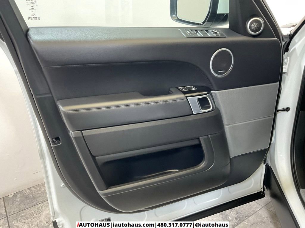 Used 2017 Land Rover Range Rover Sport HSE image 36