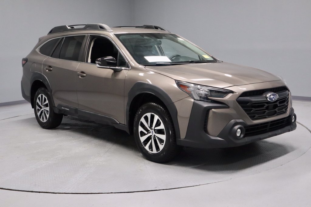 Used 2023 Subaru Outback Premium