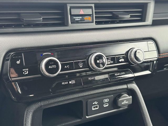 Certified 2024 Honda Pilot TrailSport image 25