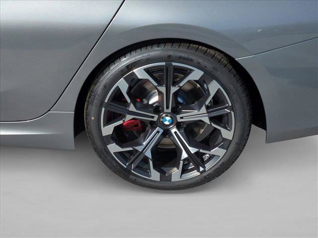 New 2026 BMW 330i Sedan w/ M Sport Package RWD image 10