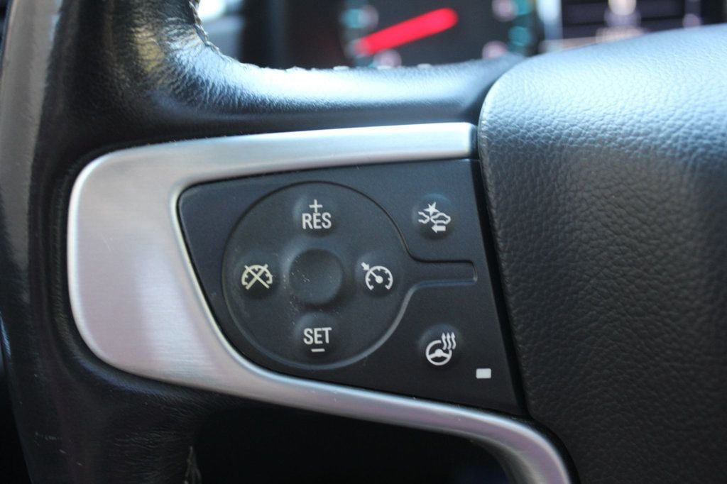 Used 2018 GMC Yukon SLT AWD/4WD image 35