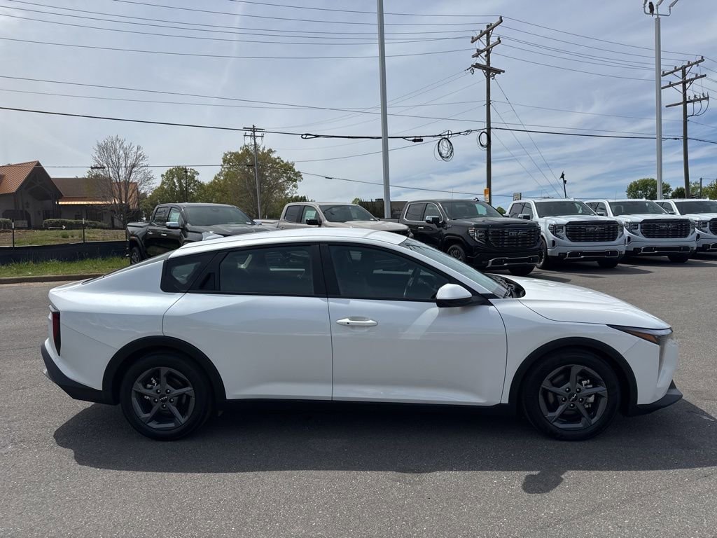 Used 2025 Kia K4 FWD image 6