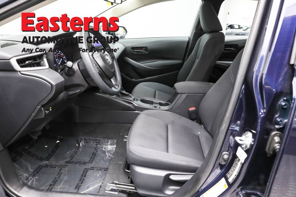 Used 2025 Toyota Corolla LE image 14