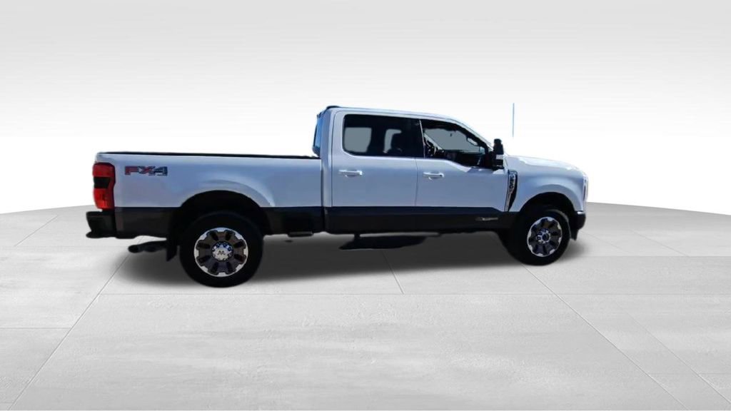 Used 2024 Ford F250 King Ranch w/ FX4 Off-Road Package image 9