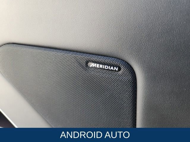 Used 2023 Land Rover Range Rover Long Wheelbase SE image 8