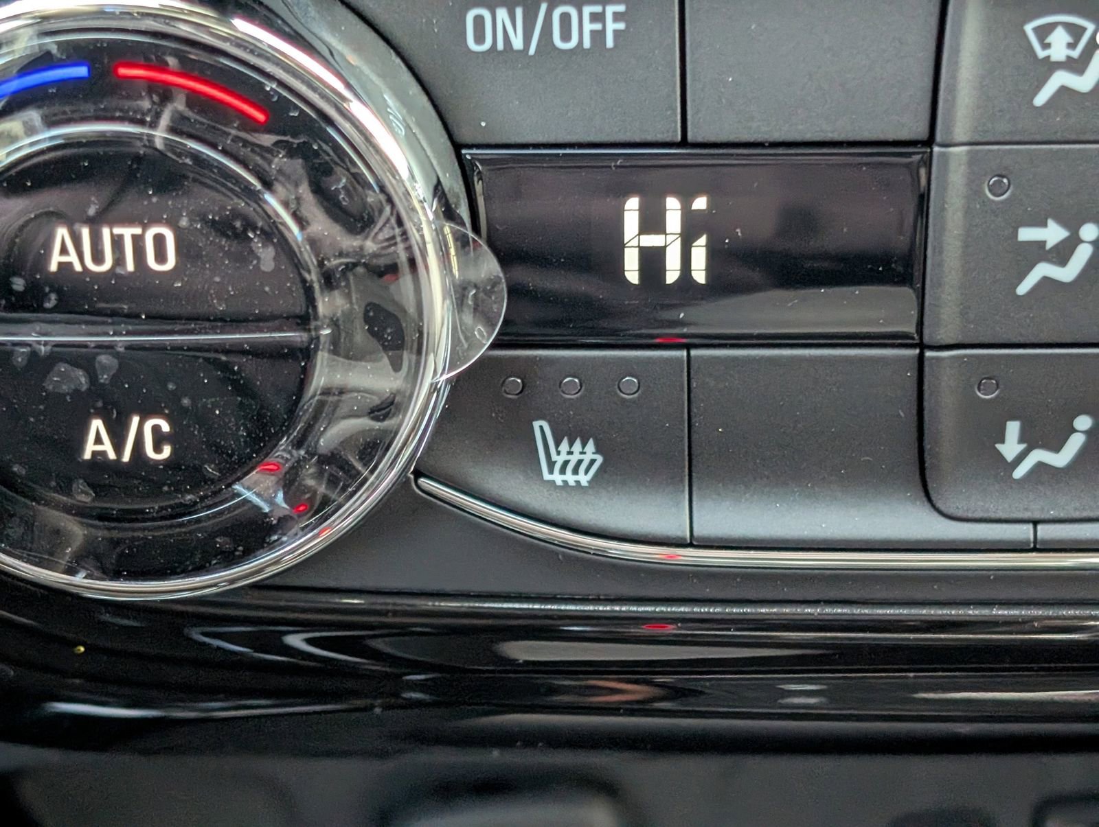 New 2026 Chevrolet Trax RS w/ Driver Confidence Package image 22