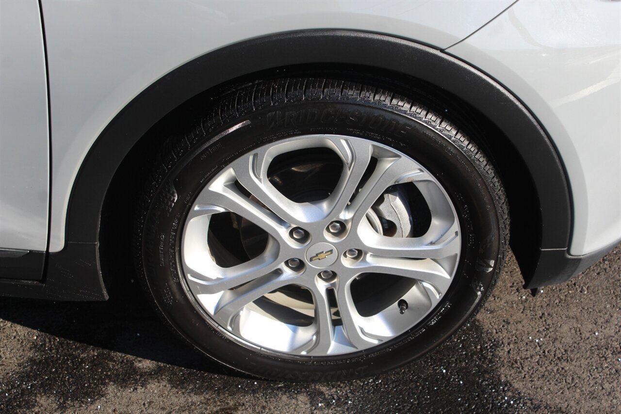 Used 2019 Chevrolet Bolt LT image 23