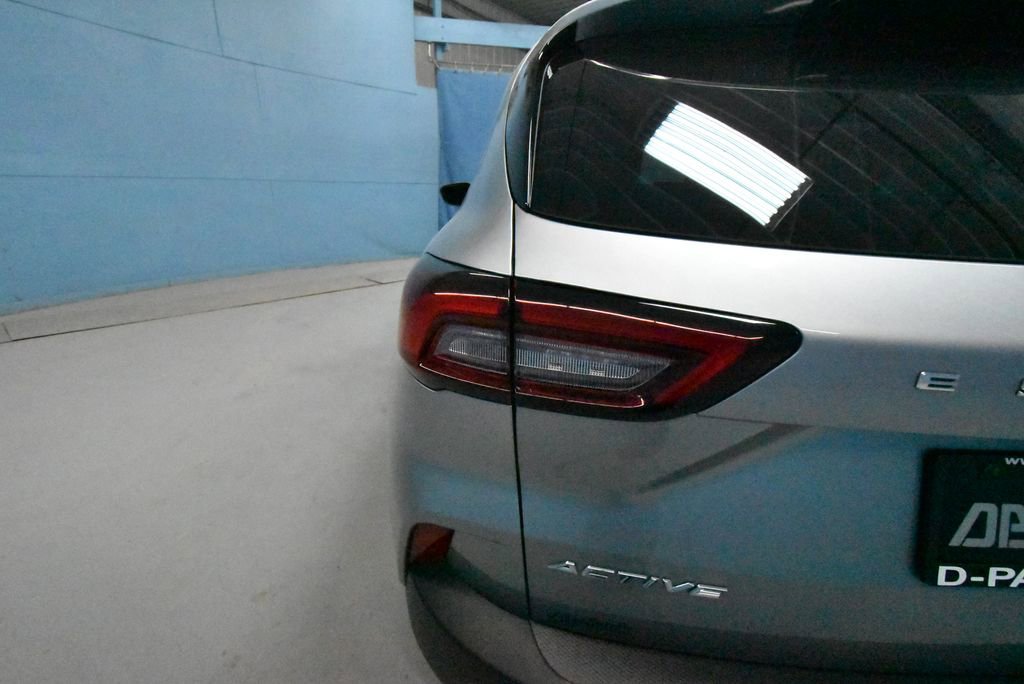 Used 2024 Ford Escape Active image 38