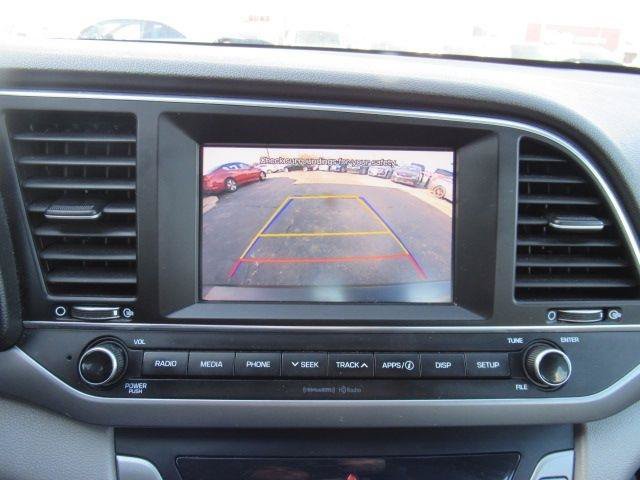 Used 2018 Hyundai Elantra SEL FWD image 18