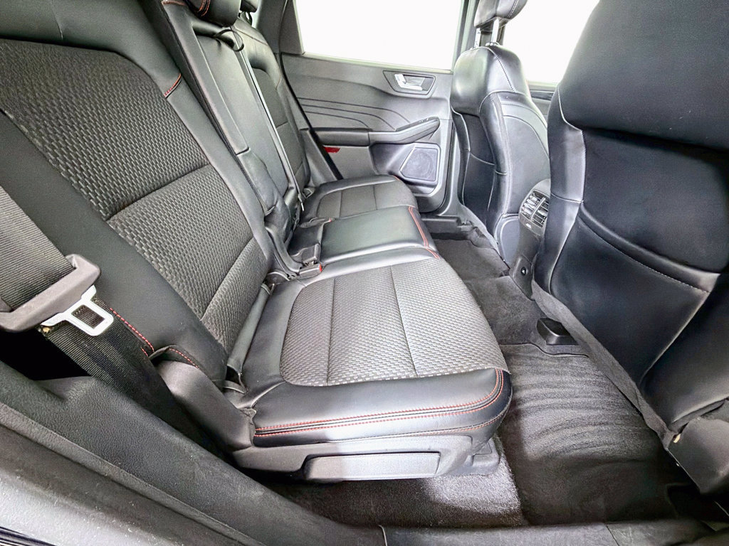 Used 2024 Ford Escape ST-Line w/ Tech Pack #1 AWD/4WD image 26