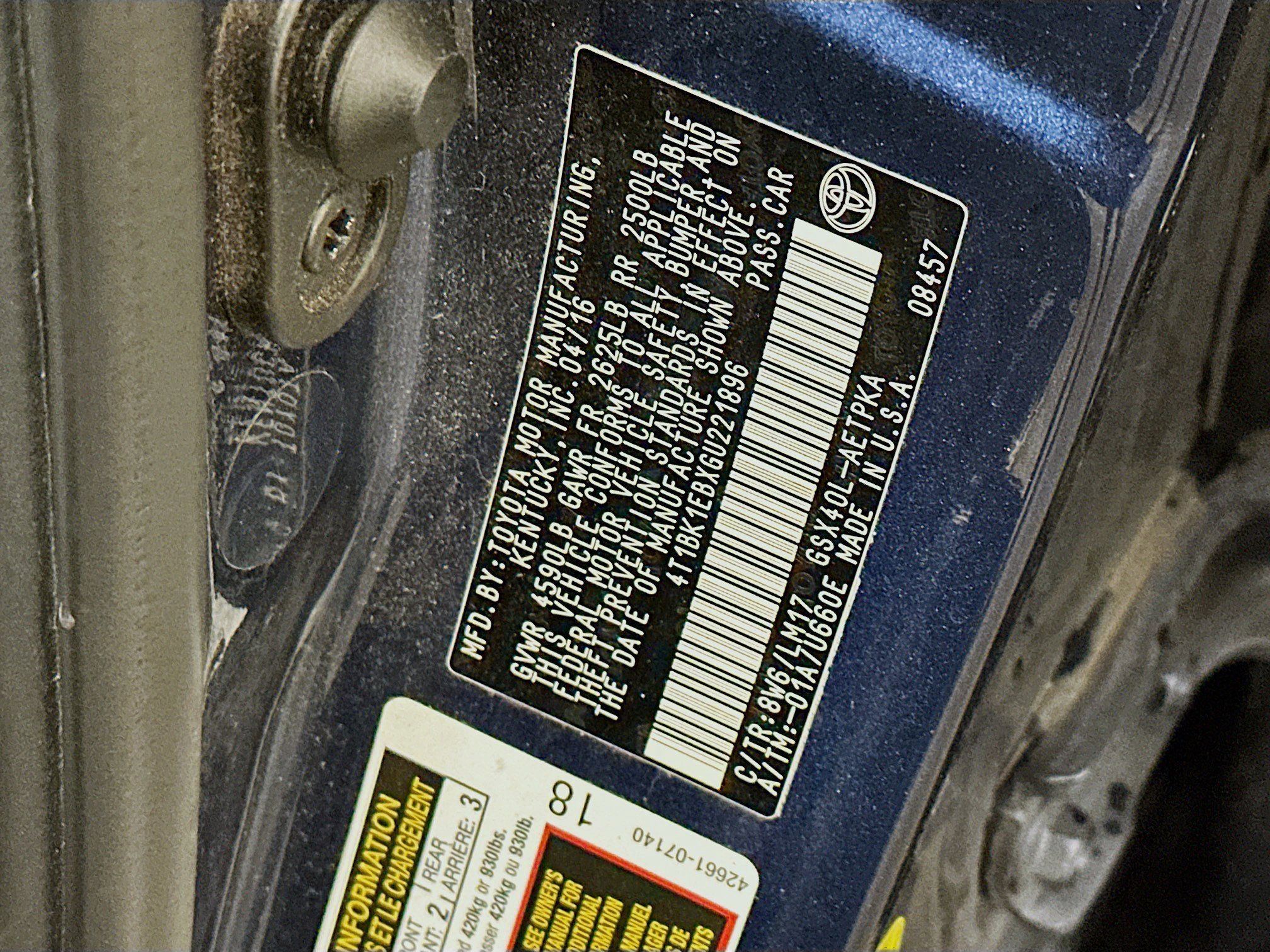 Used 2016 Toyota Avalon Limited image 12