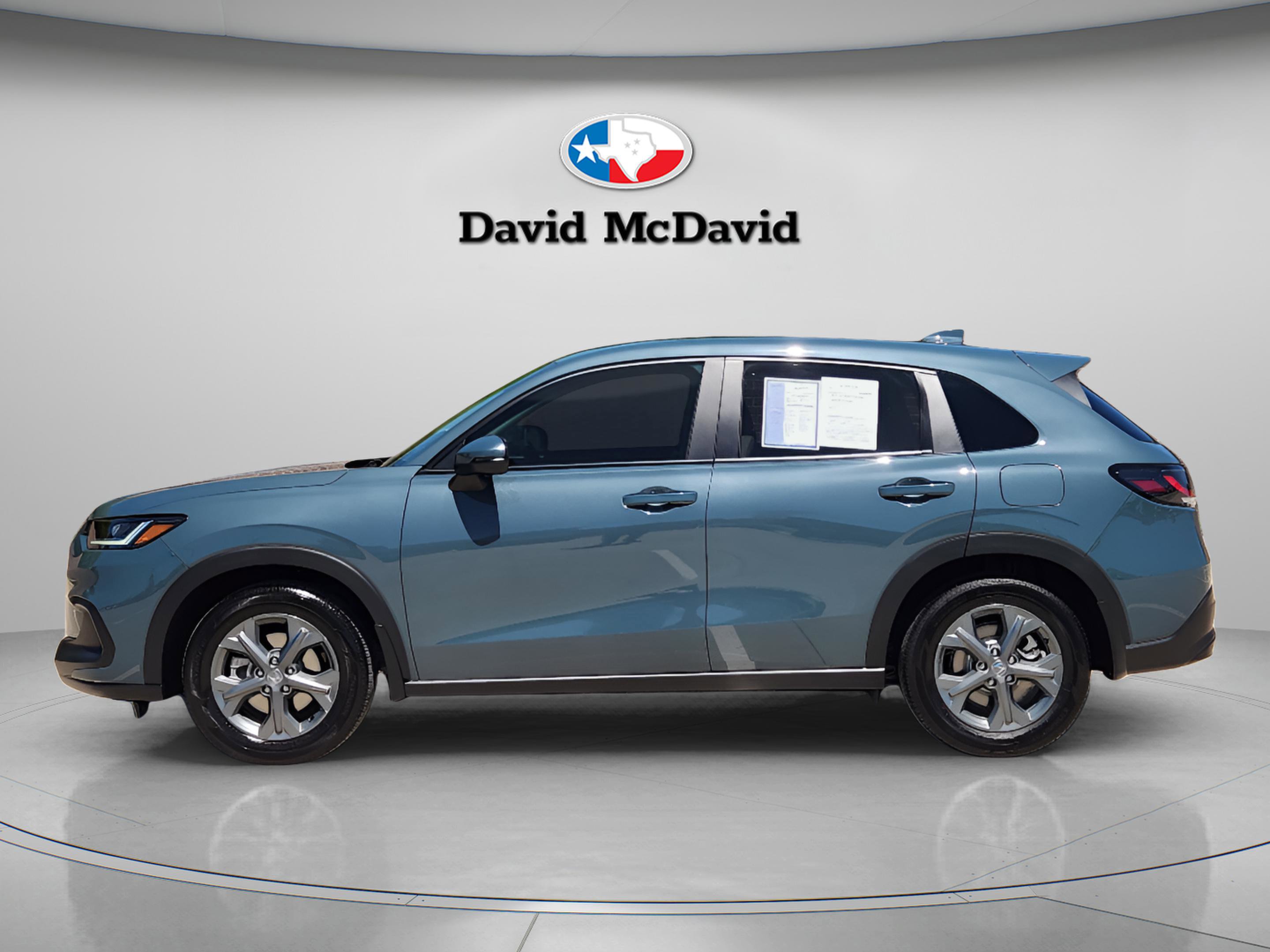 Certified 2026 Honda HR-V LX image 2