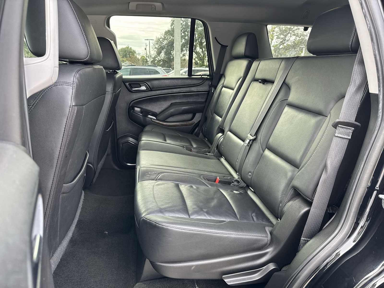 Used 2018 Chevrolet Tahoe LT image 17