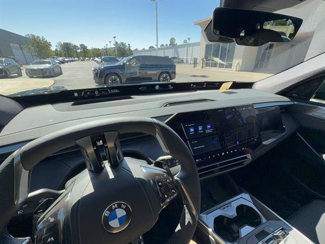 New 2027 BMW X5 M xDrive40i w/ M Sport Package AWD/4WD image 19