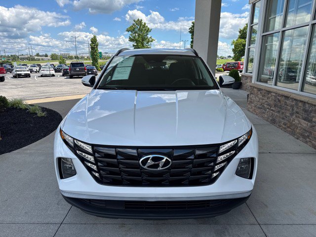 Used 2023 Hyundai Tucson SEL AWD/4WD image 3
