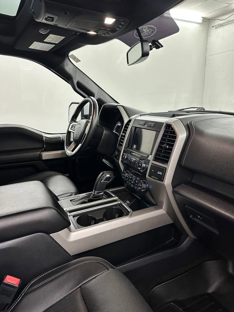 Used 2018 Ford F150 Lariat image 41