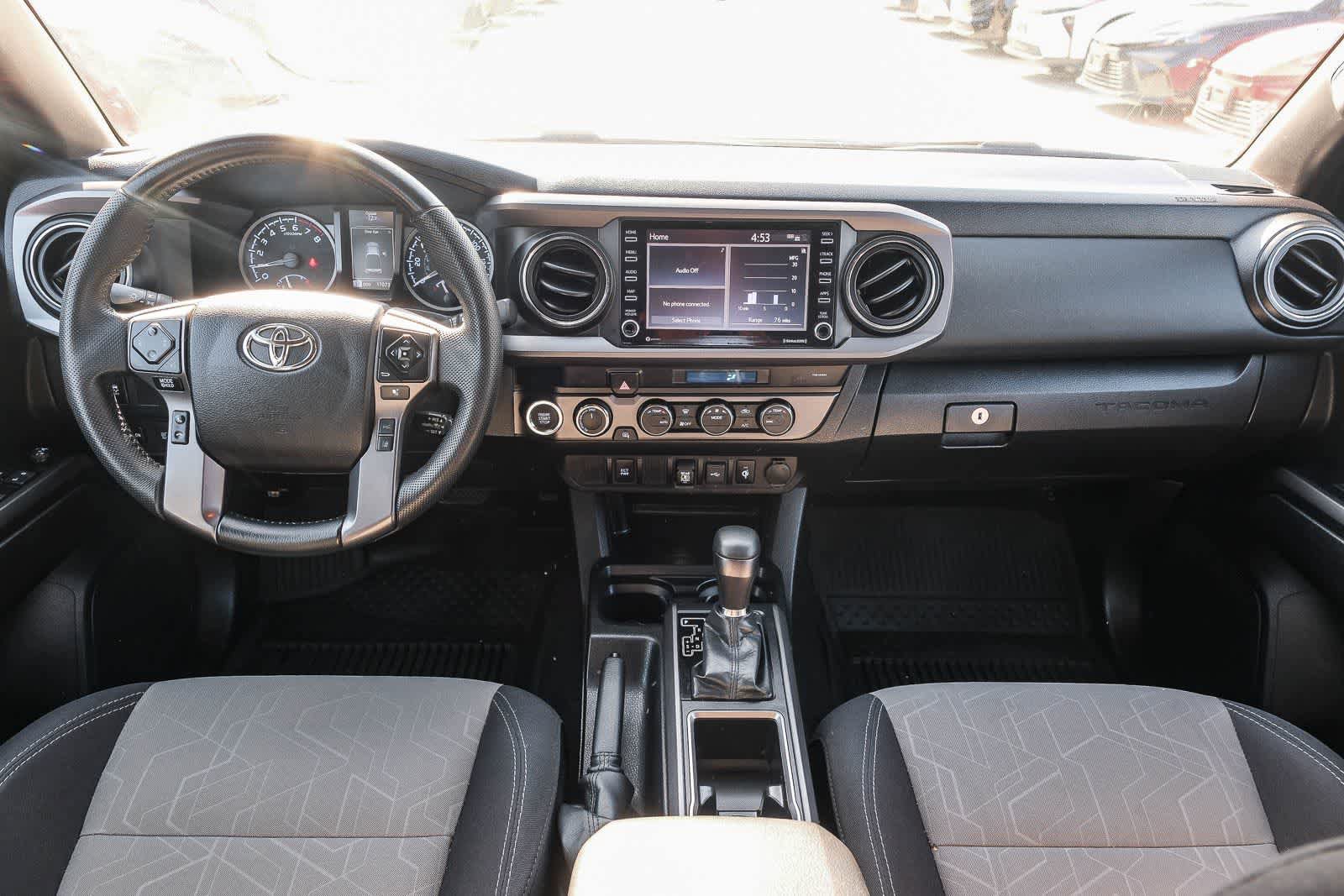 Certified 2022 Toyota Tacoma TRD Off-Road AWD/4WD image 13