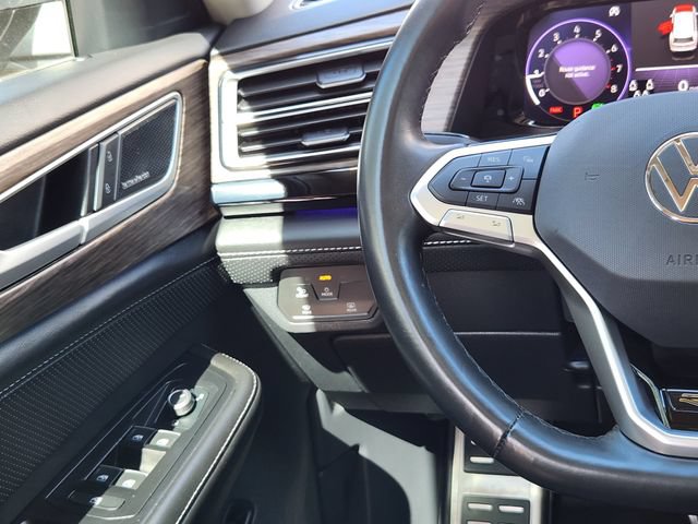 Certified 2024 Volkswagen Atlas SEL Premium R-Line AWD/4WD image 26
