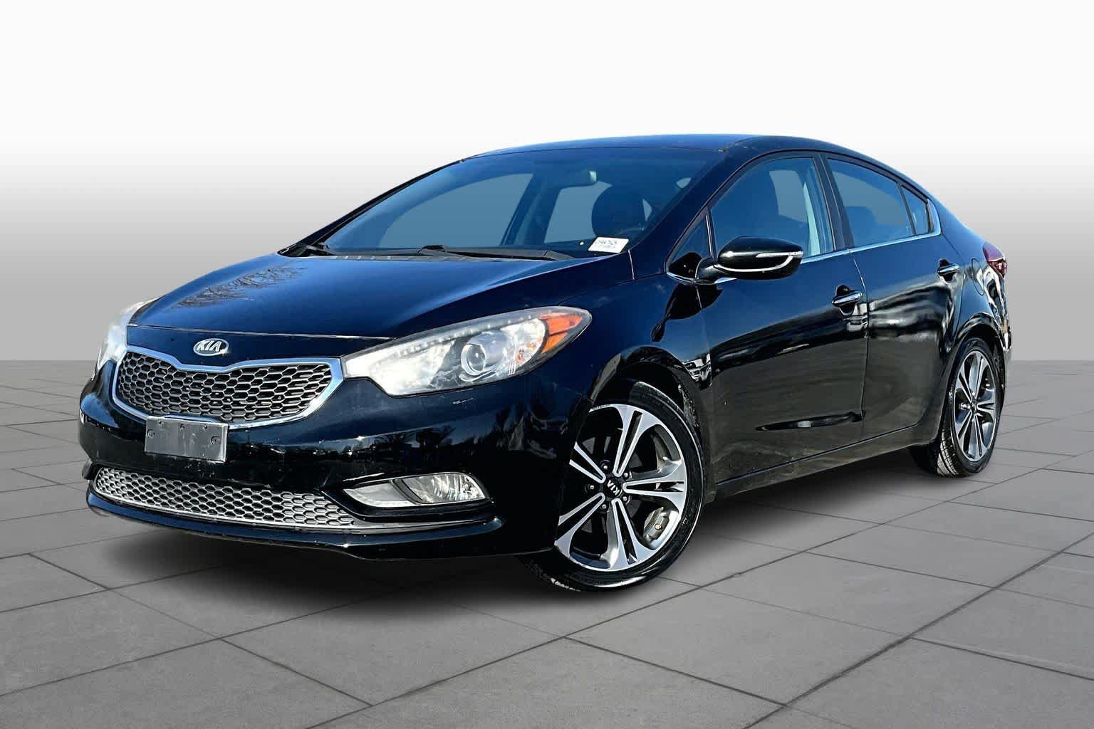 Used 2016 Kia Forte EX FWD image 2