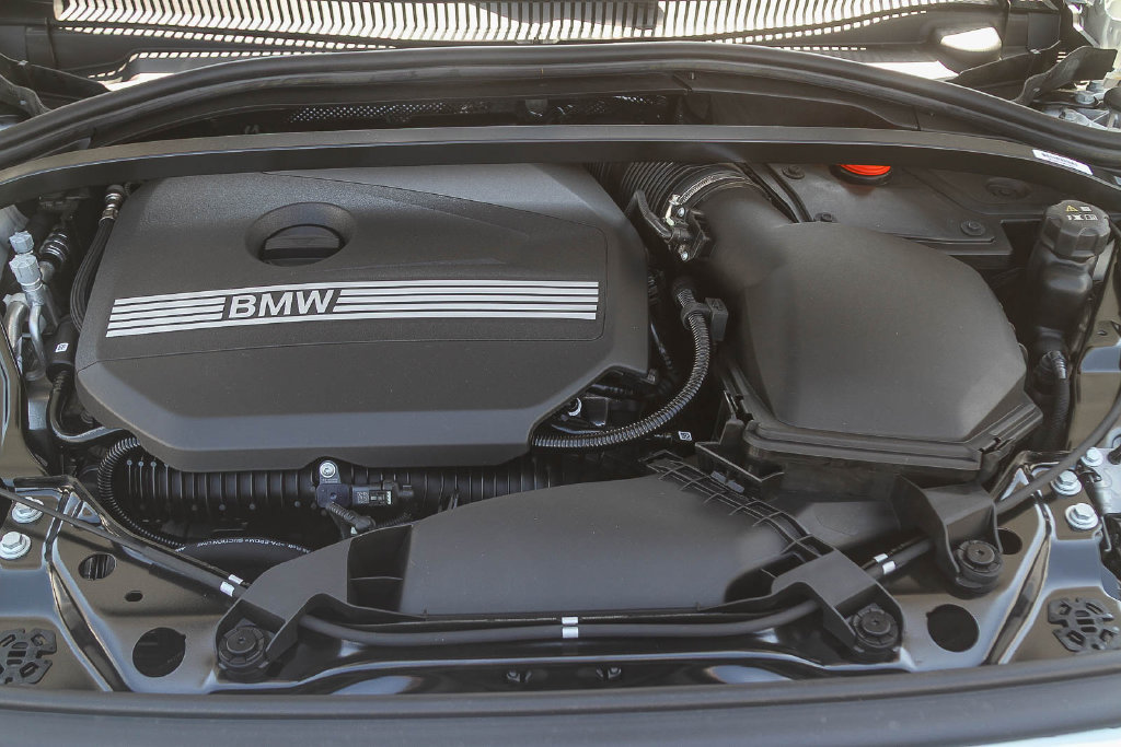 New 2026 BMW 228i w/ Technology Package FWD image 21