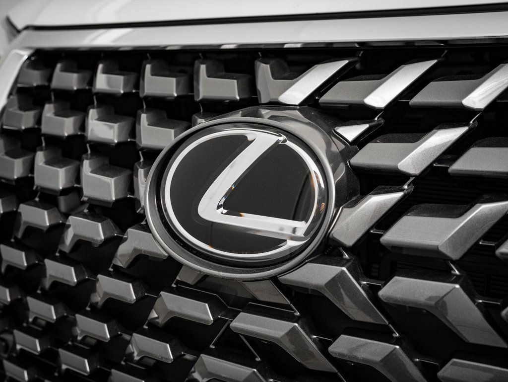Certified 2023 Lexus GX 460 Premium AWD/4WD image 3