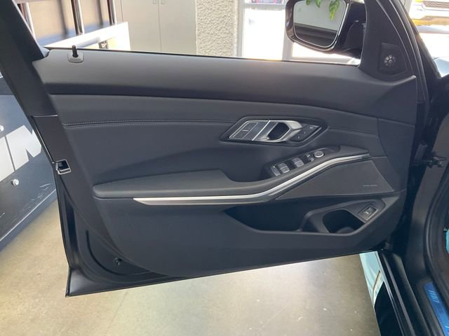 Used 2026 BMW M3 Competition w/ M Carbon Exterior Package AWD/4WD image 8