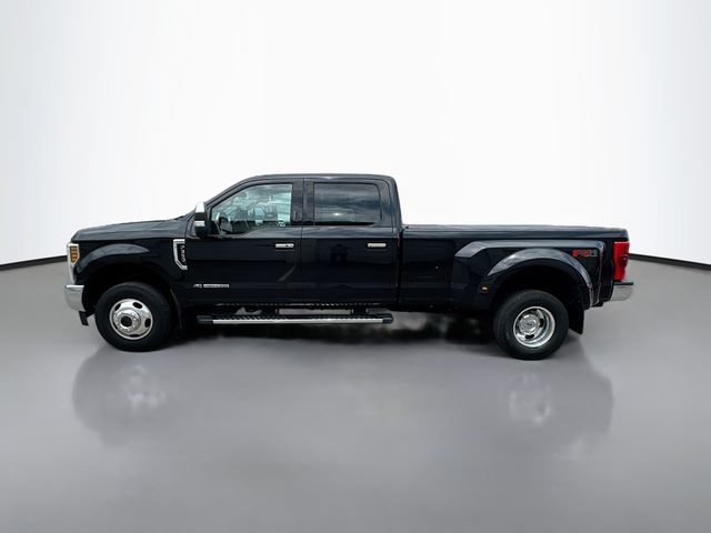 Used 2018 Ford F350 Lariat w/ Lariat Ultimate Package AWD/4WD image 11