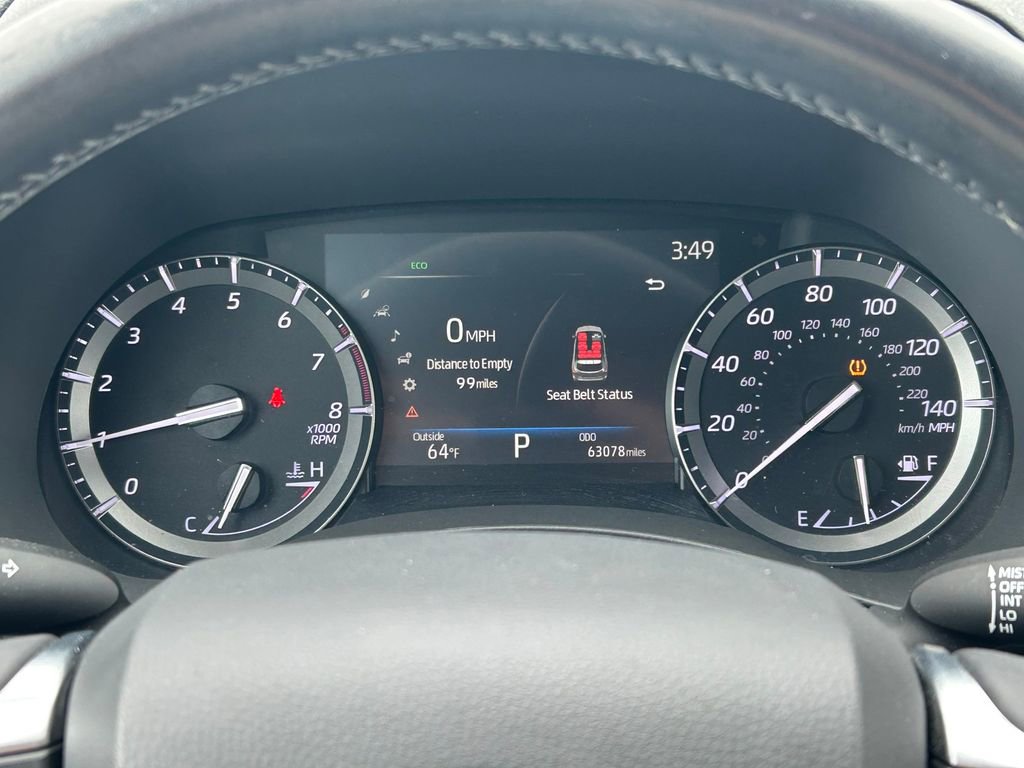 Used 2020 Toyota Highlander XLE FWD image 37