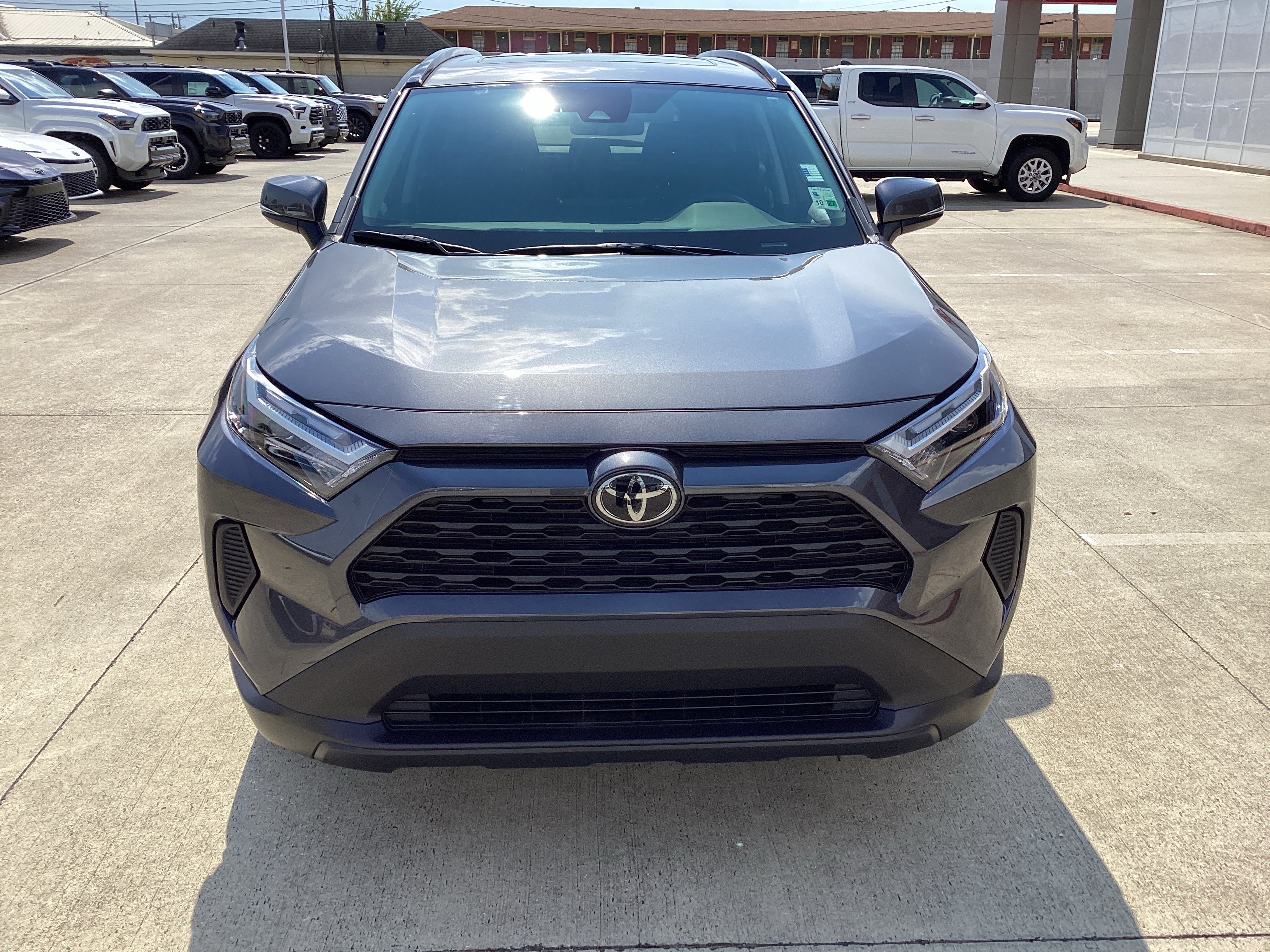 Used 2025 Toyota RAV4 XLE w/ Convenience Package AWD/4WD image 2