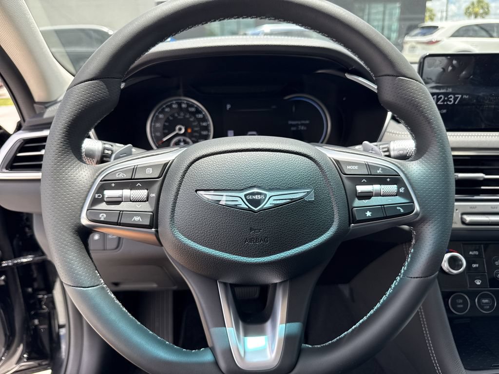 Used 2026 Genesis G70 2.5T Prestige RWD image 12