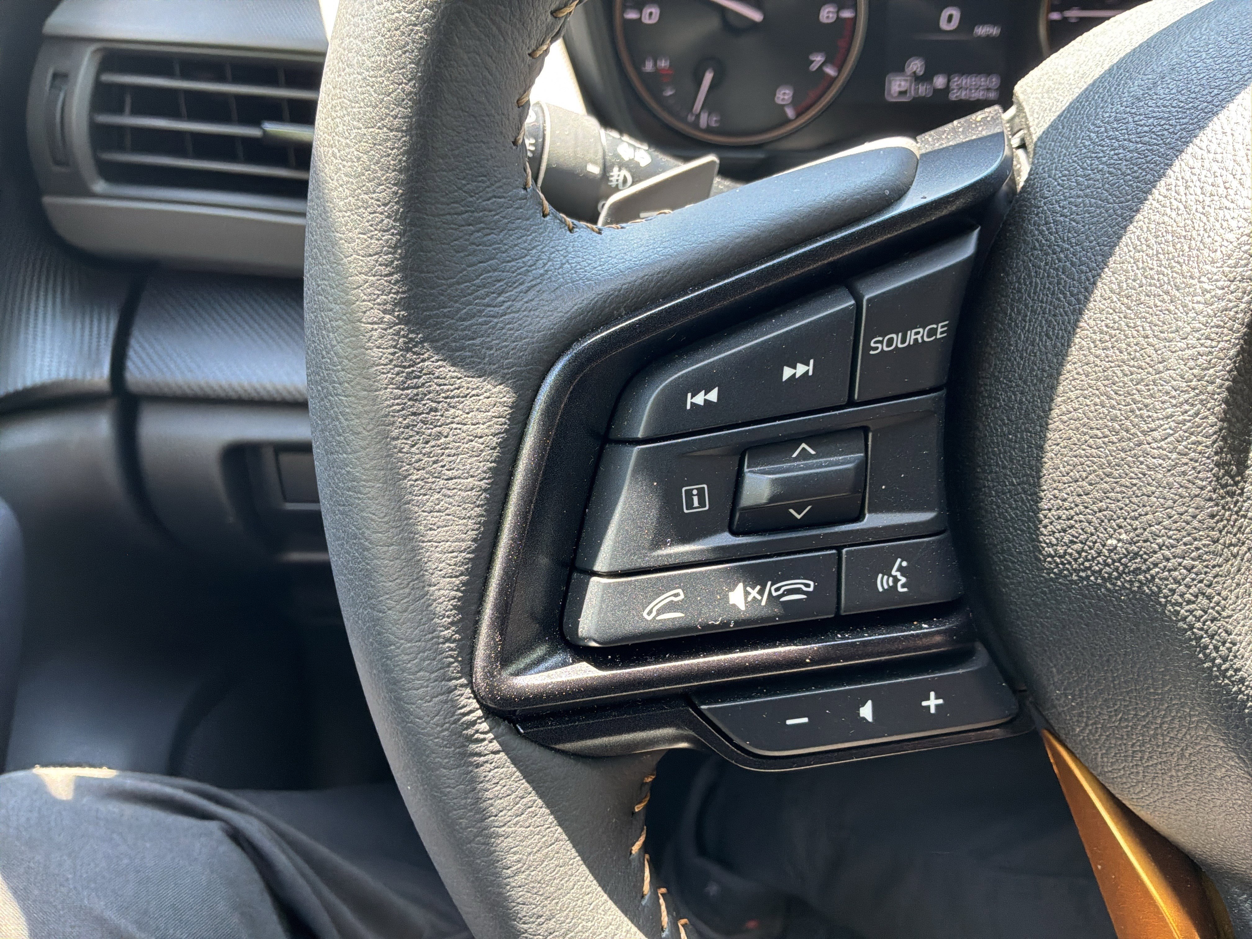 Used 2025 Subaru Crosstrek 2.5i Wilderness w/ Wilderness Package image 19