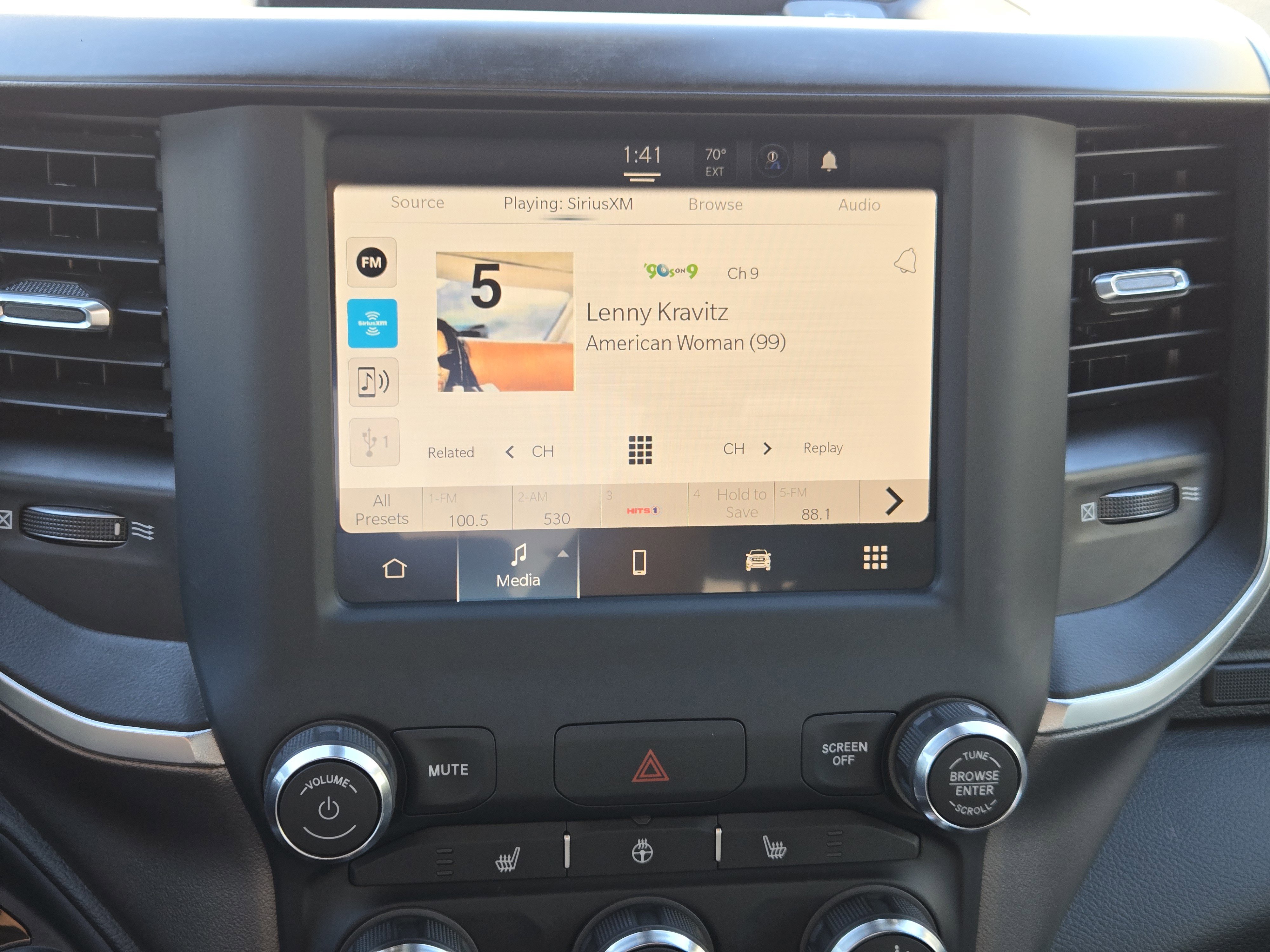 Used 2024 RAM 2500 Big Horn w/ Heated Seats & Wheel Group image 20