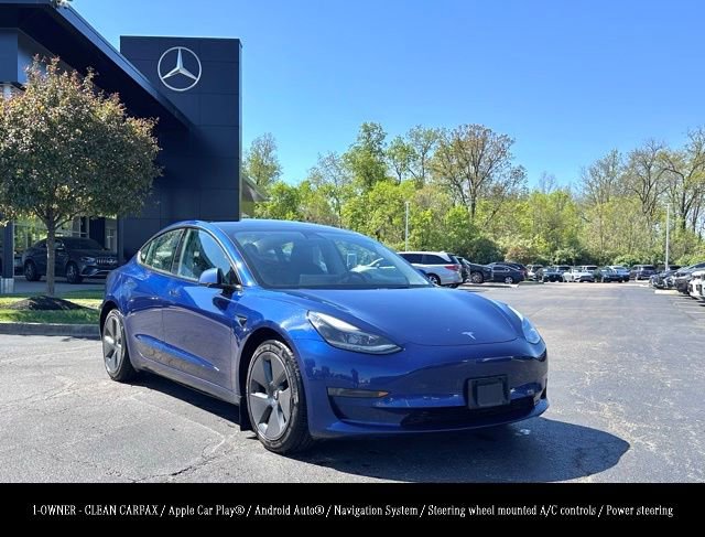 Used 2022 Tesla Model 3 image 1