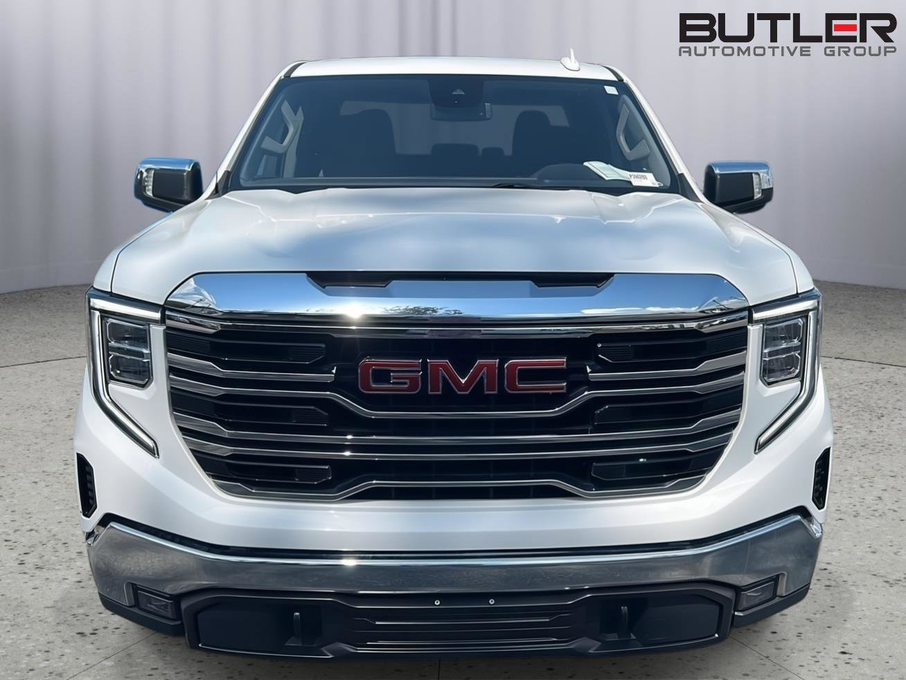 Used 2024 GMC Sierra 1500 SLT image 9