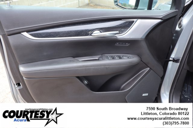 Used 2023 Cadillac XT5 Premium Luxury image 22