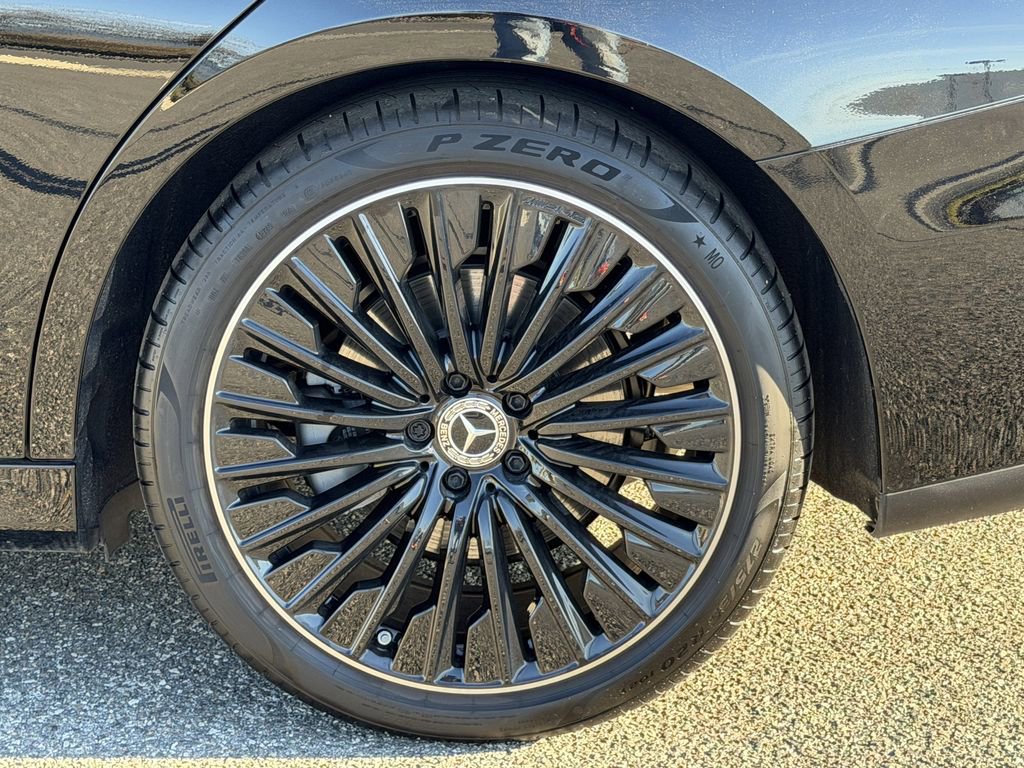 Used 2026 Mercedes-Benz E 350 Sedan image 15