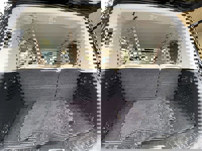 Used 2018 Nissan Armada Platinum image 14