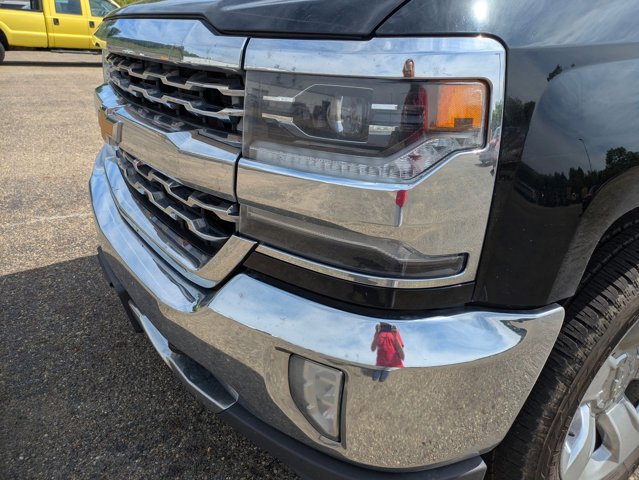 Used 2016 Chevrolet Silverado 1500 LTZ w/ Max Trailering Package AWD/4WD image 9