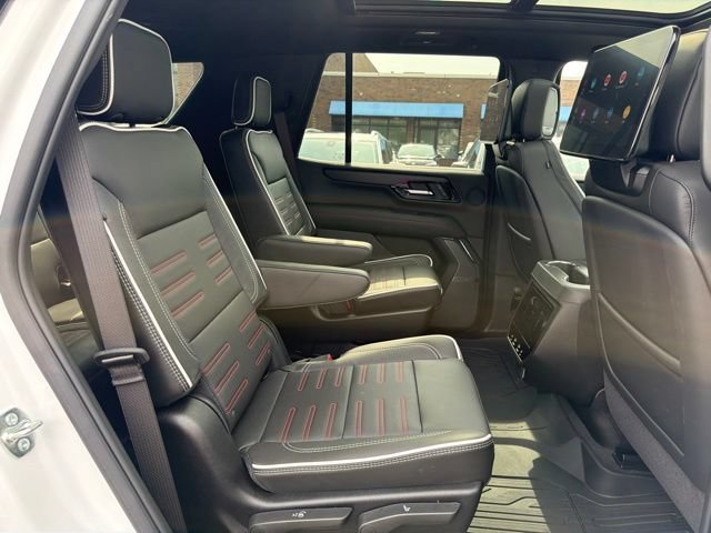 Used 2026 GMC Yukon AT4 Ultimate w/ LPO, Floor Liner Package AWD/4WD image 20