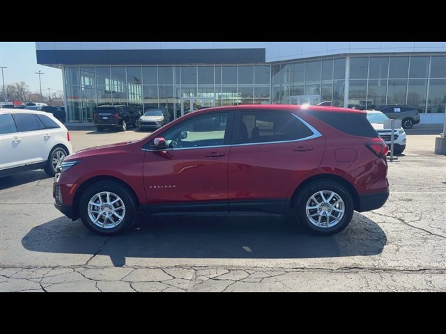 Certified 2024 Chevrolet Equinox LT w/ LPO, Floor Liner Package image 5