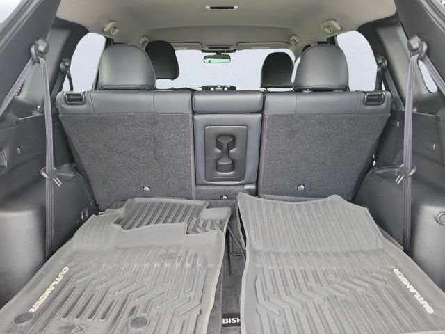 Used 2022 Mitsubishi Outlander SE FWD image 7