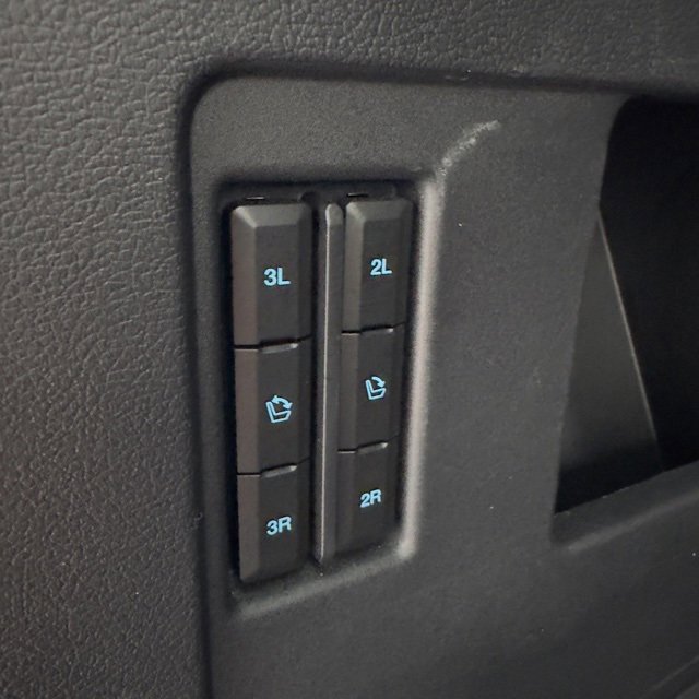 Used 2024 Ford Expedition Max Limited image 16