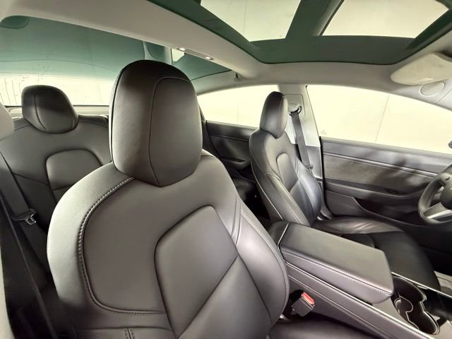 Used 2019 Tesla Model 3 Long Range image 31