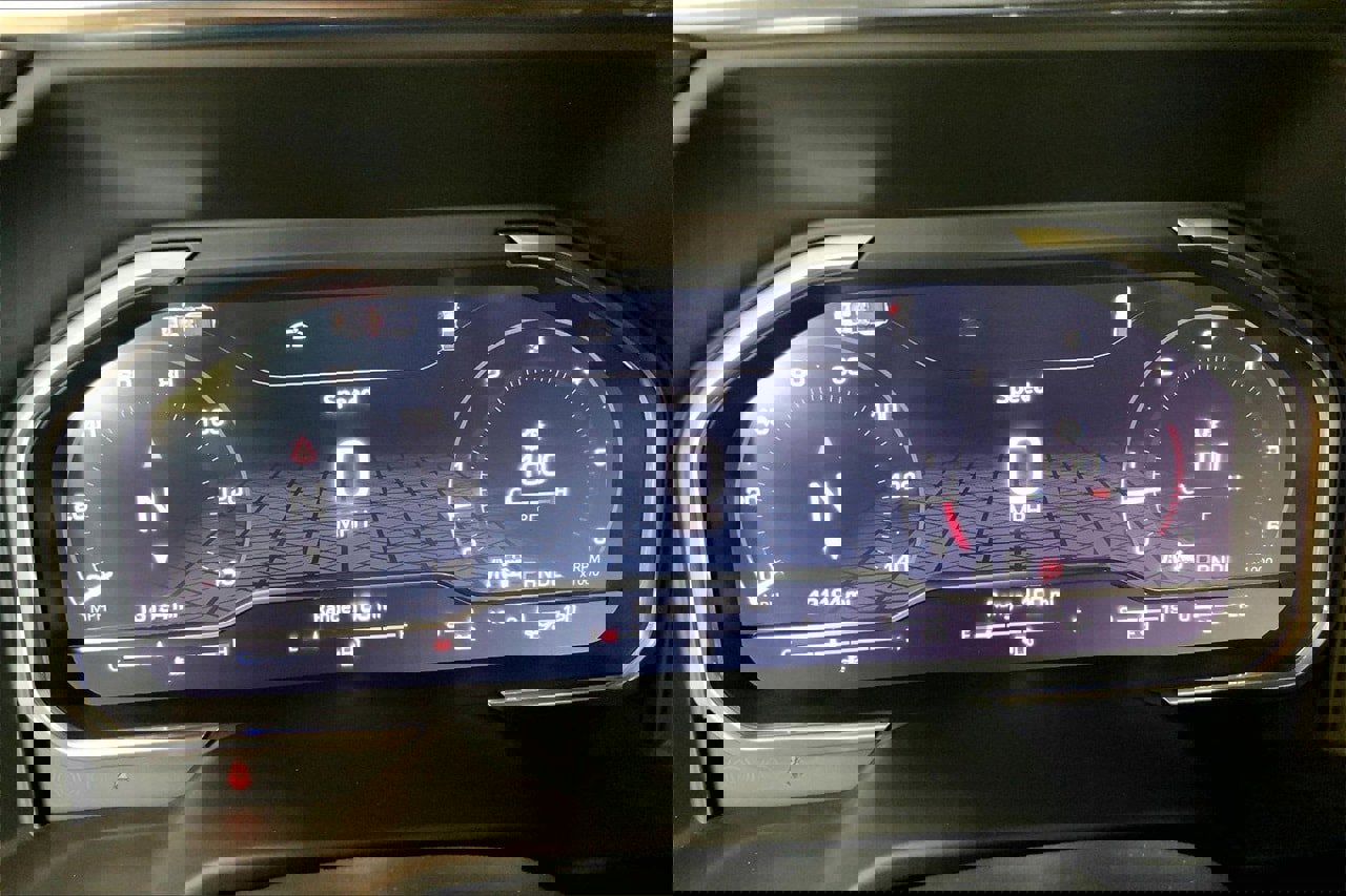 Used 2024 GMC Sierra 3500 Denali Ultimate image 23