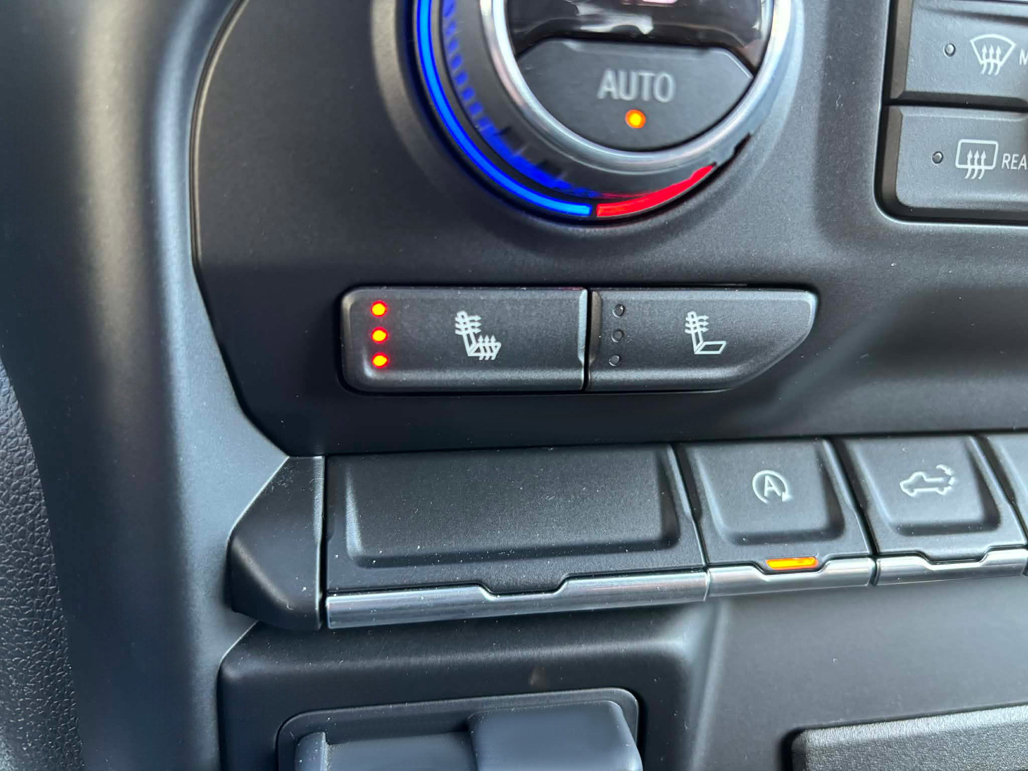 Used 2022 Chevrolet Silverado 1500 RST image 21