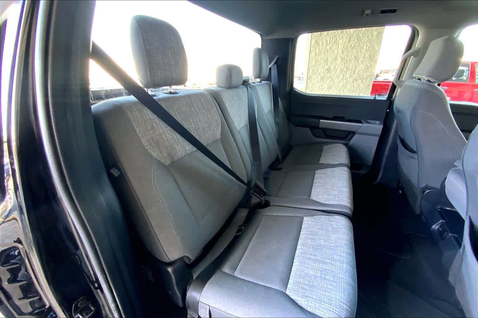 Certified 2022 Ford F150 XLT w/ XTR Package image 19
