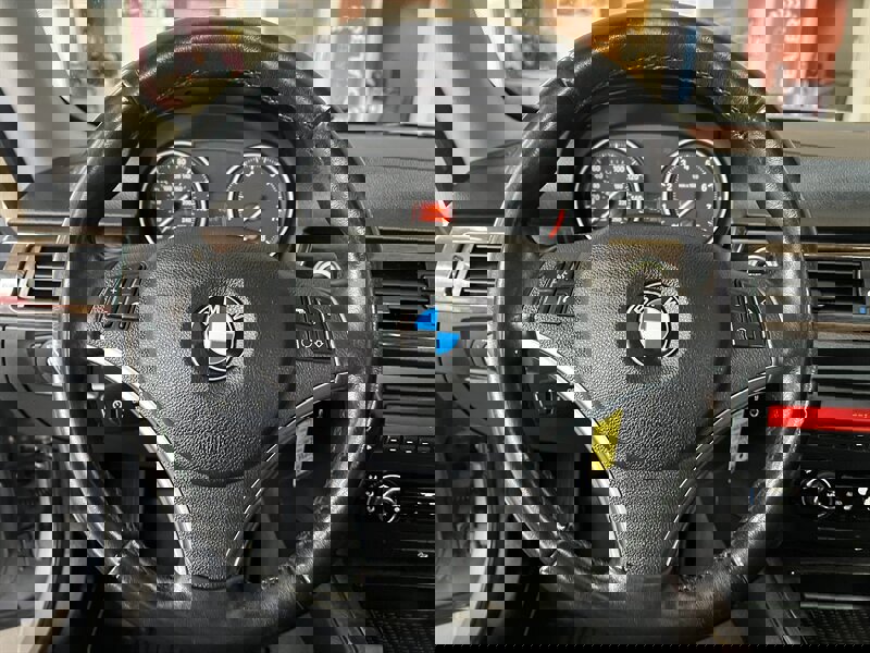 Used 2011 BMW 328i xDrive Coupe image 14