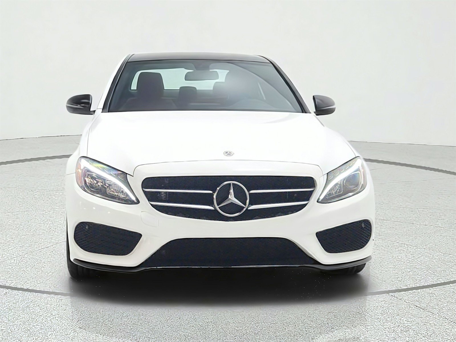 Used 2018 Mercedes-Benz C 300 Sedan image 2