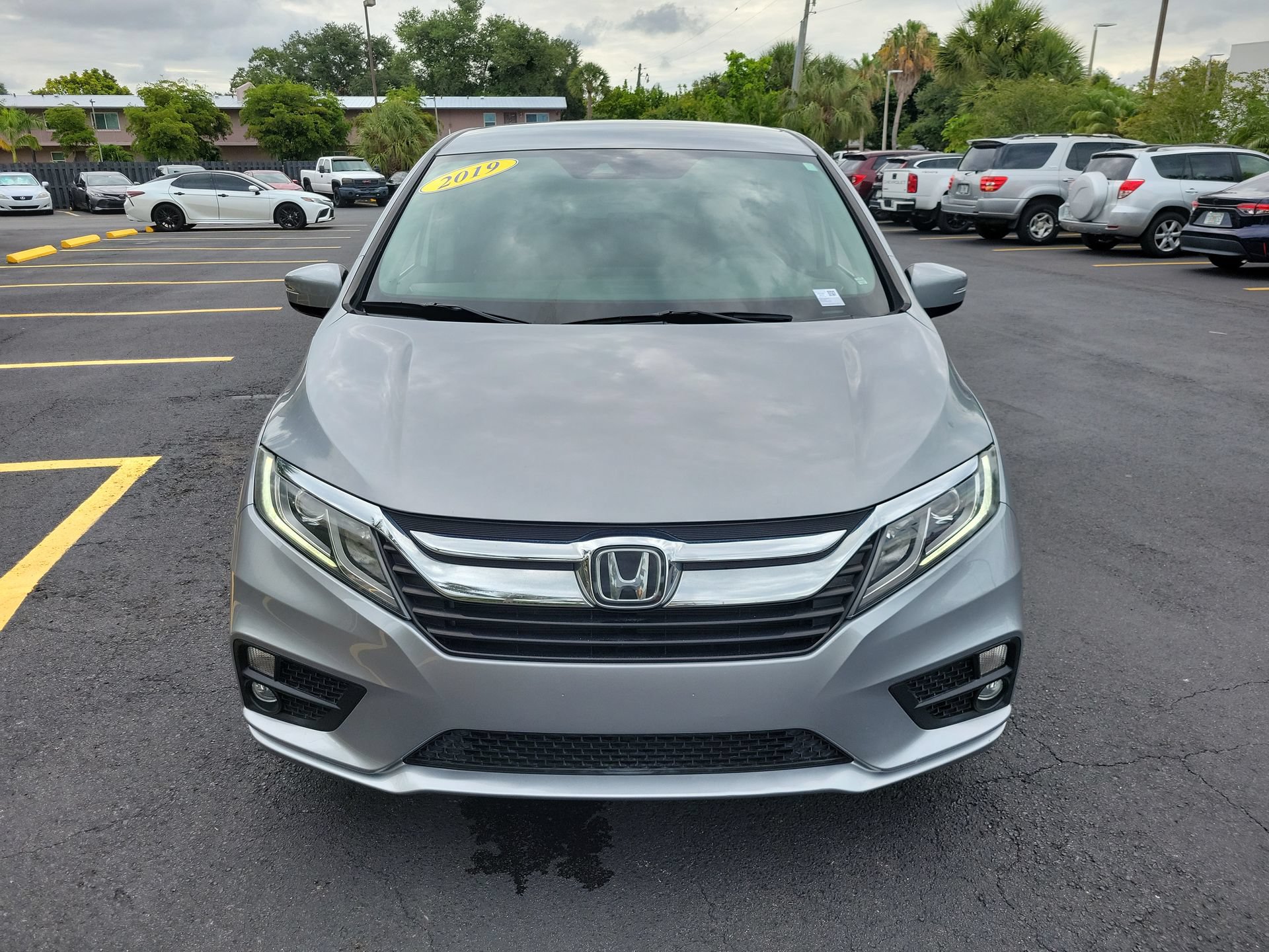 Used 2019 Honda Odyssey EX image 2
